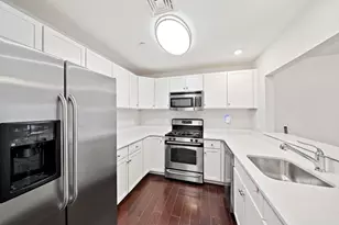 391 Pleasant St, Melrose, MA 02176 - Photo 1