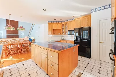 9 Reagan Ave, Franklin, MA 02038 - Photo 14