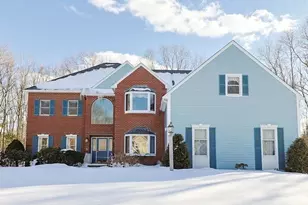 9 Reagan Ave, Franklin, MA 02038 - Photo 2