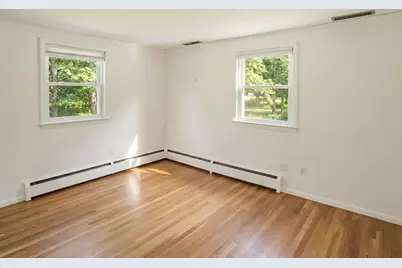 19 Lantern Ln, Chelmsford, MA 01824 - Photo 32
