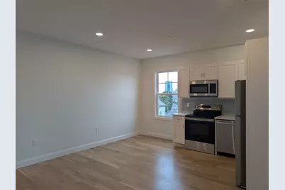 36 Regent St #1, Boston, MA 02119 - Photo 2