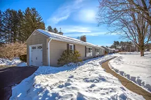 6 Brooklawn Rd, Wilbraham, MA 01095 - Photo 2