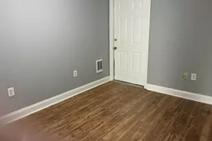 129 S Elm St, Haverhill, MA 01835 - Photo 8