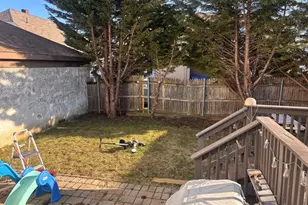 148 Princeton St, New Bedford, MA 02745 - Photo 16