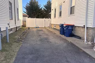 148 Princeton St, New Bedford, MA 02745 - Photo 18