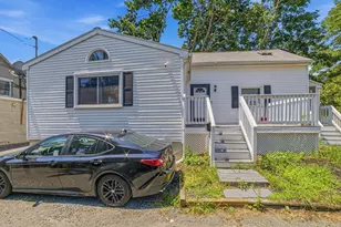 2 Chestnut Terrace, Lynn, MA 01902 - Photo 2