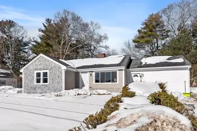 68 East St, Hanover, MA 02339 - Photo 2