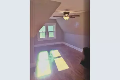 7 Oaklawn St #3, New Bedford, MA 02744 - Photo 6