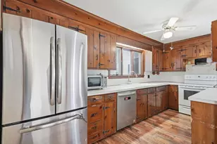 21 River St, Amesbury, MA 01913 - Photo 16