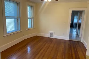 901 Saratoga St, Boston, MA 02128 - Photo 2