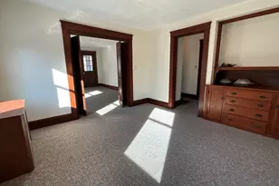 24 Pearl St, Wakefield, MA 01880 - Photo 6
