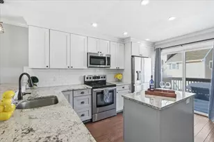 15 Shoal Creek Rd, Hudson, NH 03051 - Photo 6