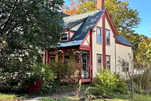 527 Main, Ashfield, MA 01330 - Photo 2