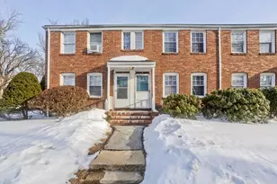 439 Cold Spring, West Springfield, MA 01089 - Photo 1