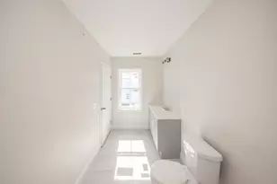 17A Mott St, Worcester, MA 01604 - Photo 10