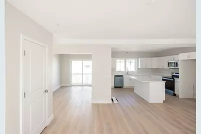 17-A Mott St, Worcester, MA 01604 - Photo 4