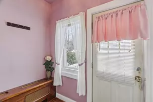 9 Old Market St, Rockland, MA 02370 - Photo 4