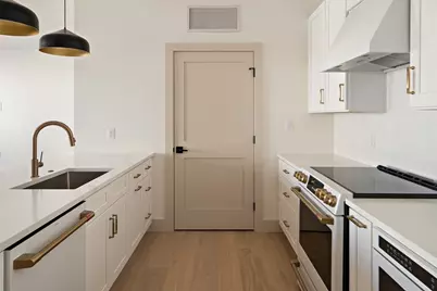 1025 Massachusetts Avenue #501, Arlington, MA 02476 - Photo 1