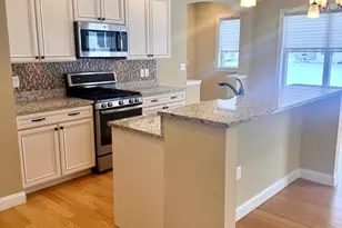 100 Baldwin Ave, Woburn, MA 01801 - Photo 12