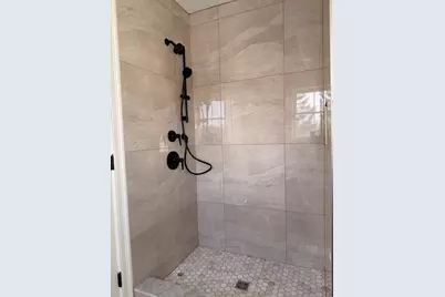 9 Acton Rd #8, Chelmsford, MA 01824 - Photo 8