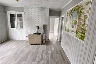 351 Tecumseh St, Fall River, MA 02721 - Photo 2