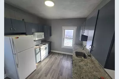 351 Tecumseh St #2, Fall River, MA 02721 - Photo 12