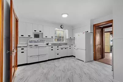 55 Louis St, Barnstable, MA 02601 - Photo 8