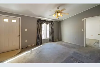 21 Fox Run, Brookfield, MA 01506 - Photo 6