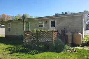 21 Fox Run, Brookfield, MA 01506 - Photo 2