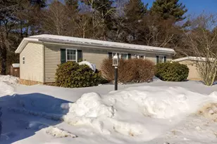 21 Fox Run, Brookfield, MA 01506 - Photo 1