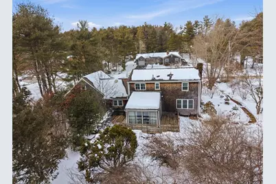 18 Wordell St, Rochester, MA 02770 - Photo 4