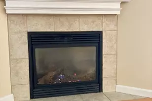 216 Reservoir St, Holden, MA 01520 - Photo 4