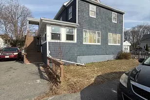 34 Garfield St, Taunton, MA 02780 - Photo 2
