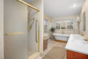 41 Court St, Chatham, MA 02650 - Photo 16