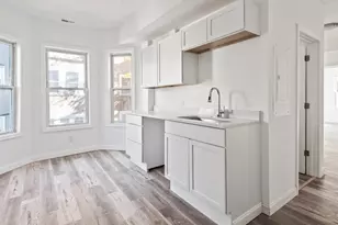 42 William St, Worcester, MA 01609 - Photo 8