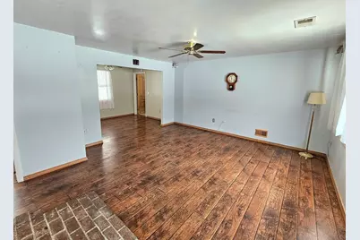 8 Algonquin Dr, Dartmouth, MA 02748 - Photo 8