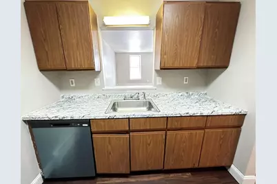 174 High St #307, Holyoke, MA 01040 - Photo 4