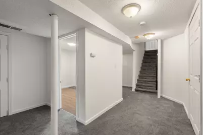 186 Bolton St, Springfield, MA 01129 - Photo 26