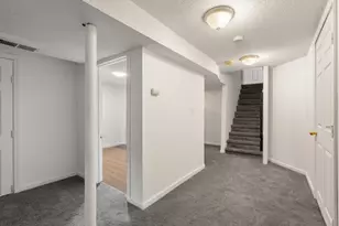 186 Bolton St, Springfield, MA 01129 - Photo 26