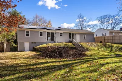 186 Bolton St, Springfield, MA 01129 - Photo 6