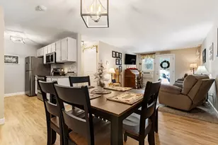 125 Heritage Dr, Northbridge, MA 01588 - Photo 1