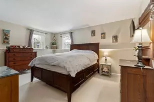 125 Heritage Dr, Northbridge, MA 01588 - Photo 16