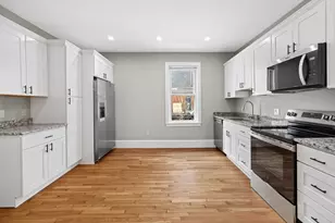 921-923 E Broadway, Boston, MA 02127 - Photo 4