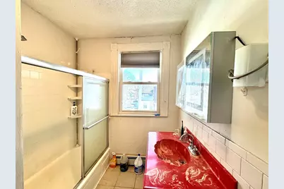 209 Summer St, Malden, MA 02148 - Photo 14