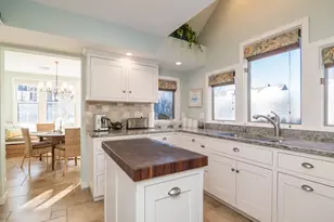 63 Amity Pl, Amherst, MA 01002 - Photo 8