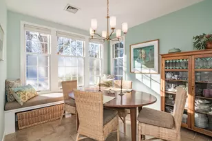 63 Amity Pl, Amherst, MA 01002 - Photo 6