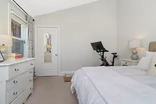 17 Sackville St, Boston, MA 02129 - Photo 10