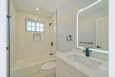 1905 River St #1905, Boston, MA 02136 - Photo 16