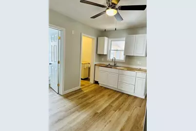 6 Oakdale Pl #1, Easthampton, MA 01027 - Photo 10