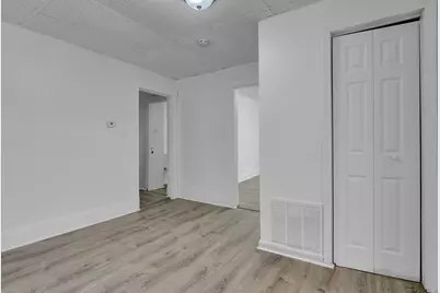 1397 Worcester Street #2, Springfield, MA 01151 - Photo 6